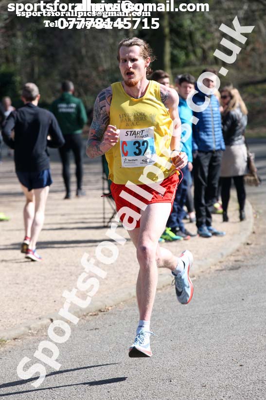 Senior mens Northern 12 Stage Road Relay Champs., Birkenhead Park. Photo: David T. Hewitson/Sports for All Pics